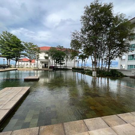 2Beds Seaview Straits Quay Comes With Carpark And Hothub Bagan Jermal ภายนอก รูปภาพ